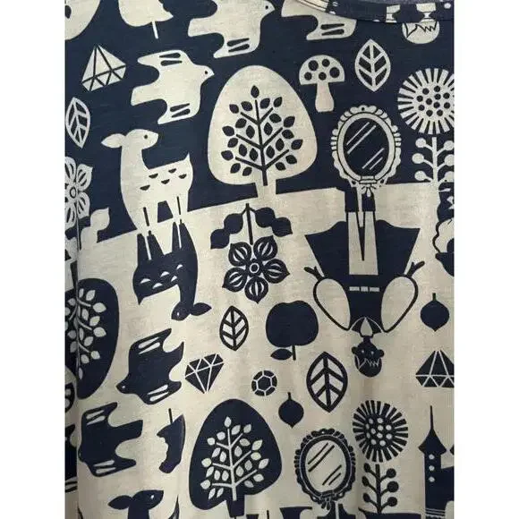 LuLaRoe Black and Cream Disney Patterned Tunic Top - Picture 3 of 5